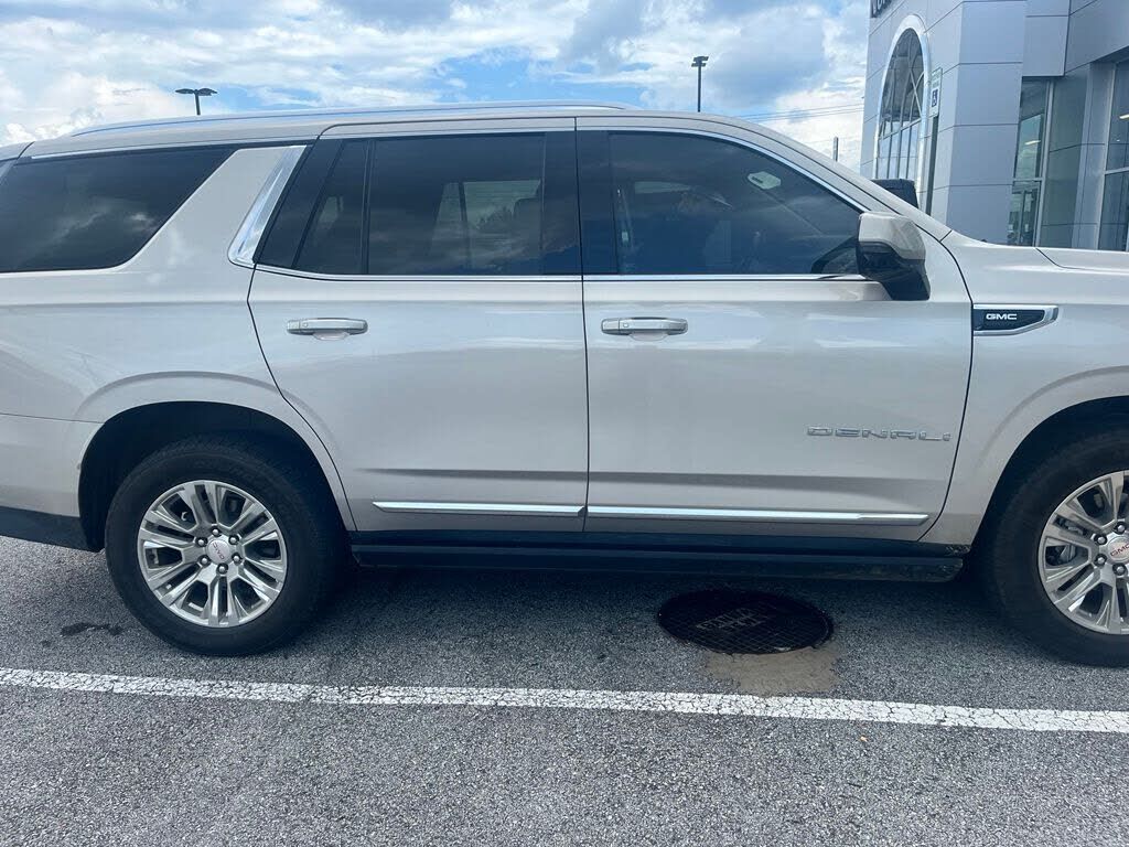 2021 GMC Yukon