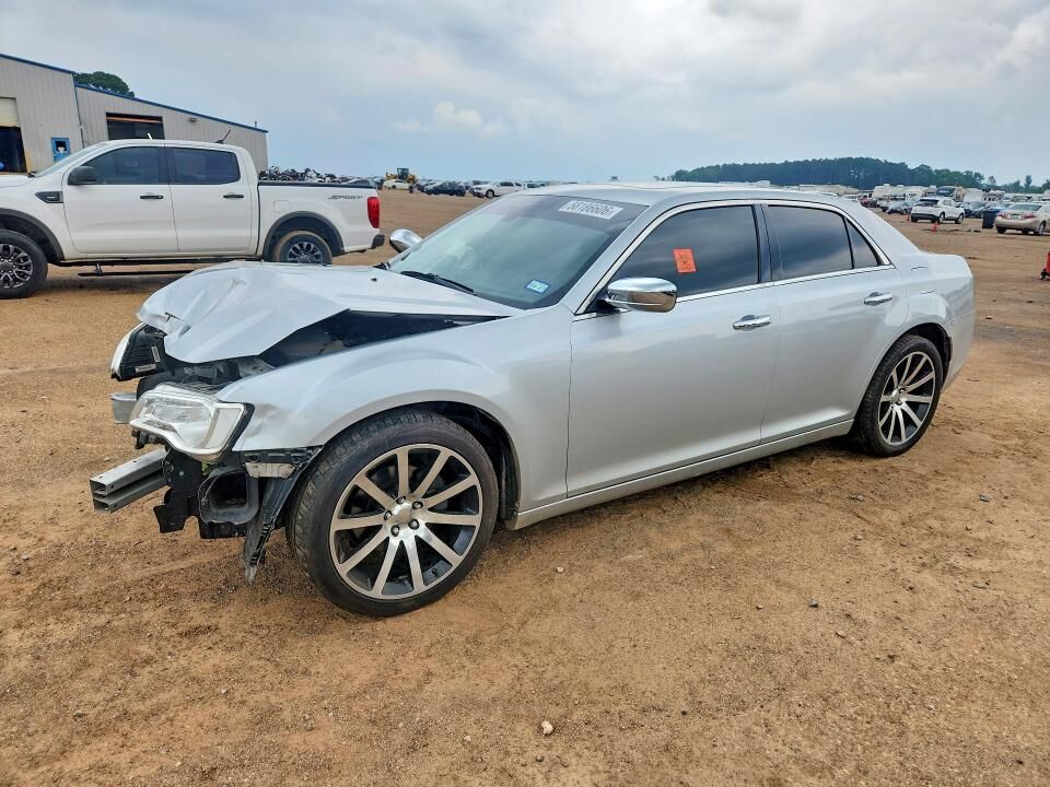 2020 CHRYSLER 300