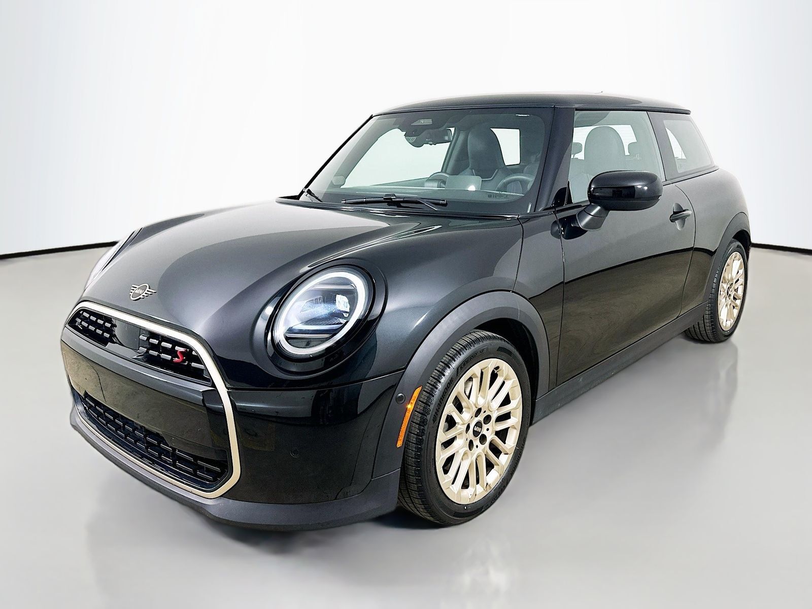 2025 MINI Hardtop