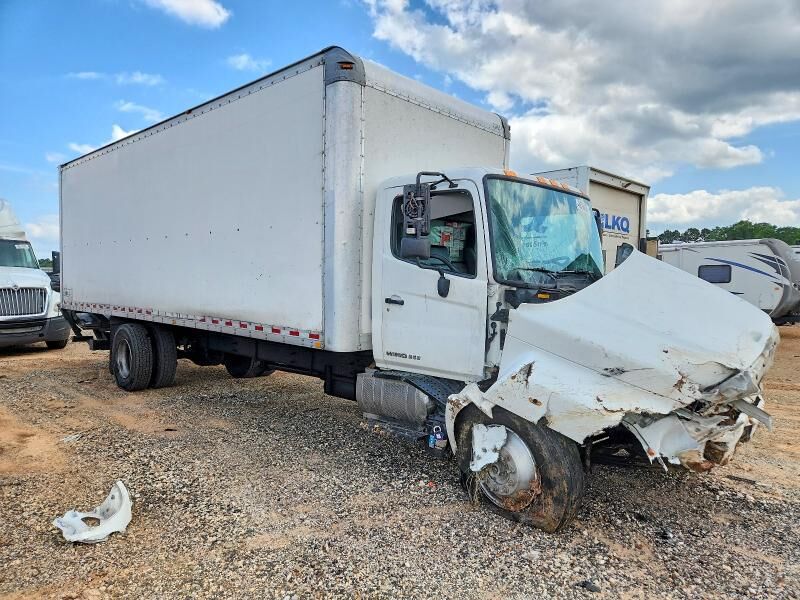 2017 HINO Conventional Type Truck