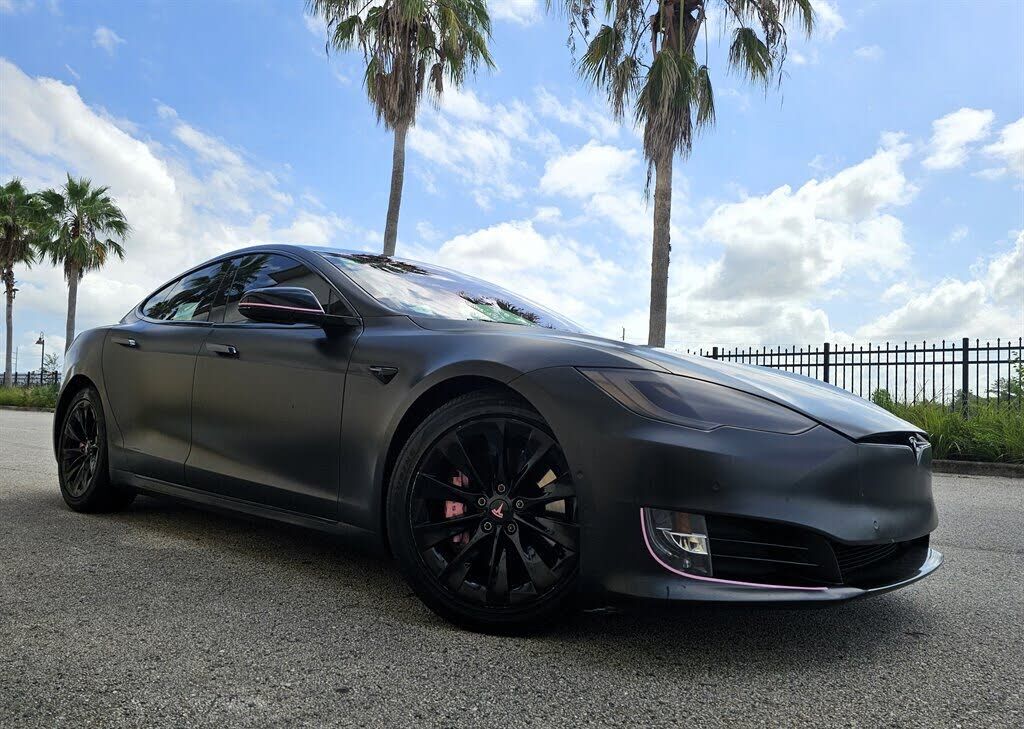 2017 TESLA Model S