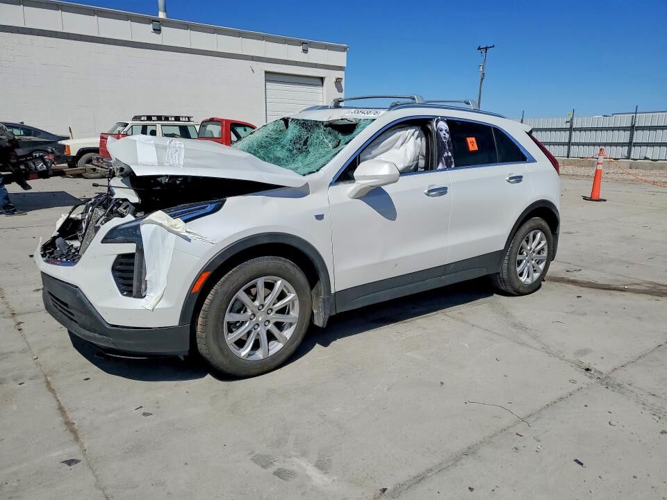 2022 CADILLAC XT4