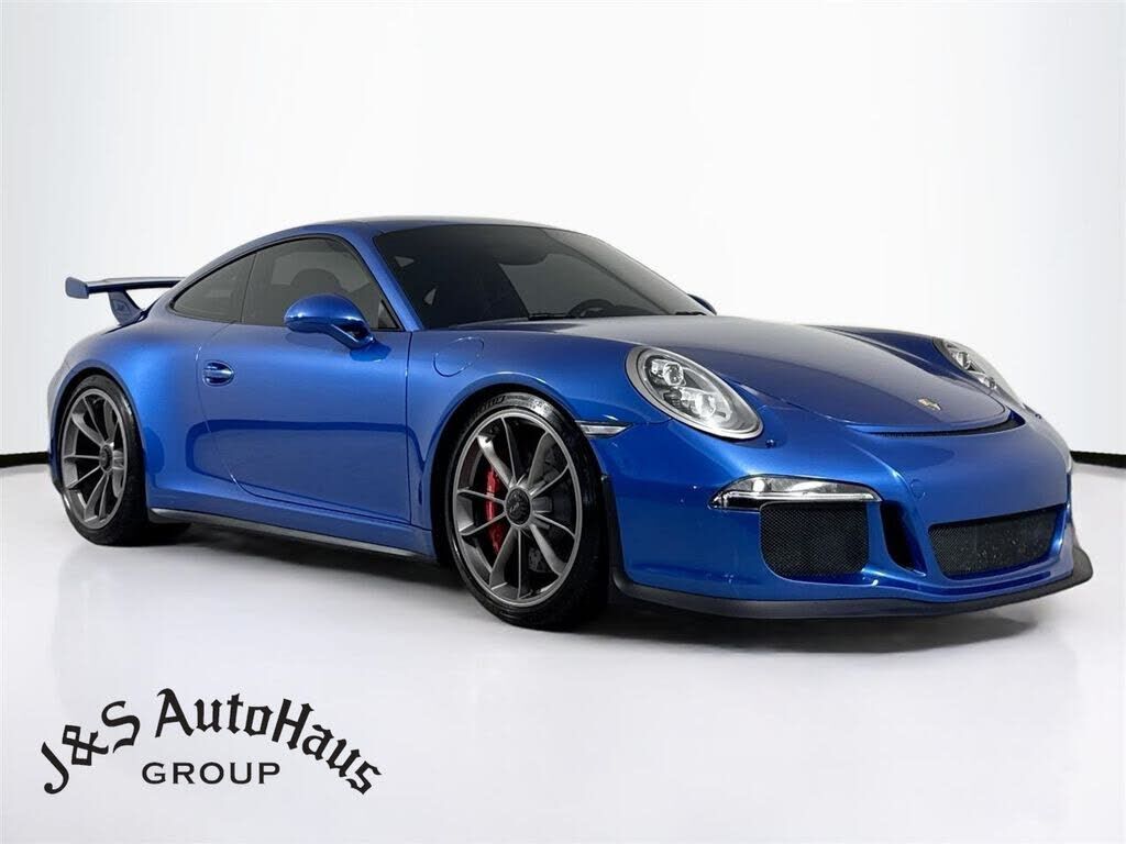 2015 PORSCHE 911