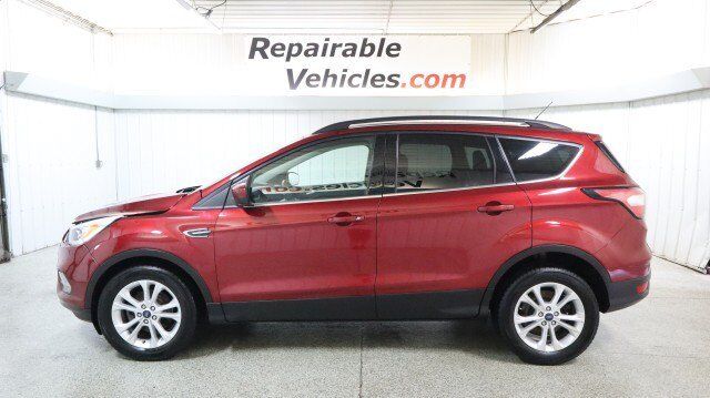 2017 FORD Escape