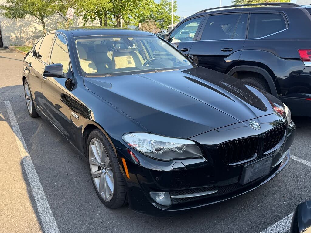 2011 BMW 5 Series
