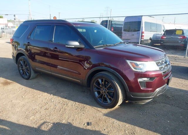 2019 FORD Explorer