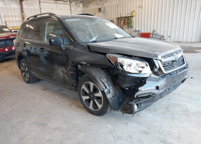 2017 SUBARU Forester