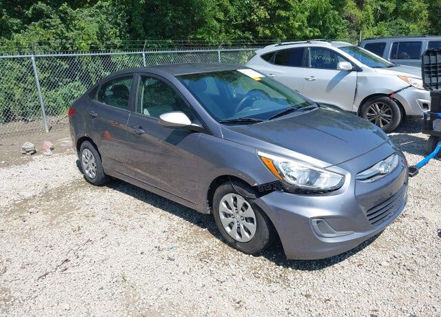 2016 HYUNDAI Accent