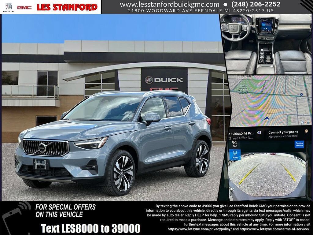 2023 VOLVO XC40