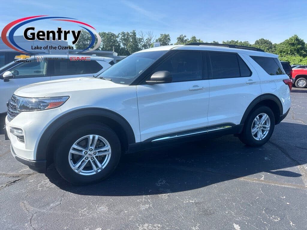 2020 FORD Explorer