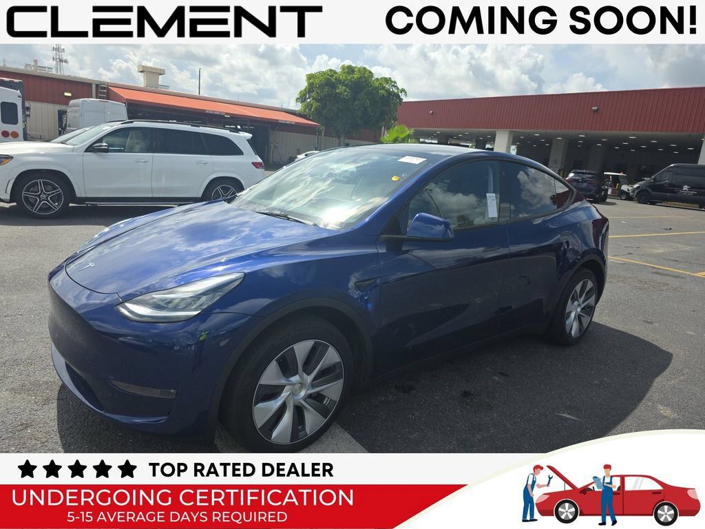 2023 TESLA Model Y