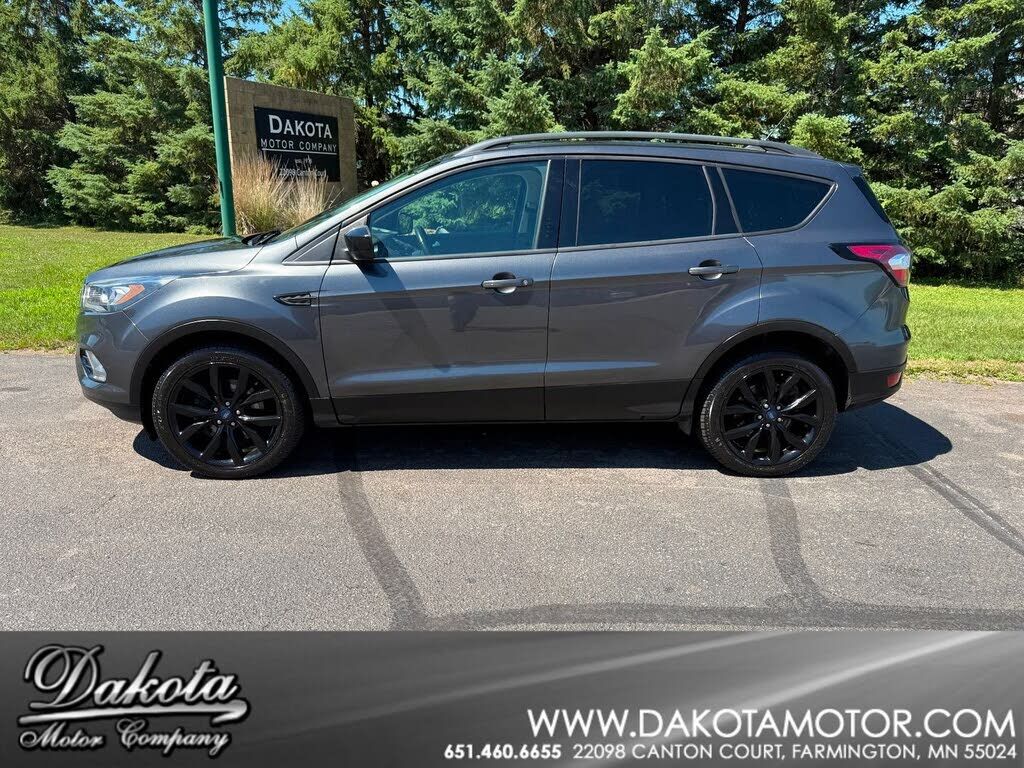 2018 FORD Escape