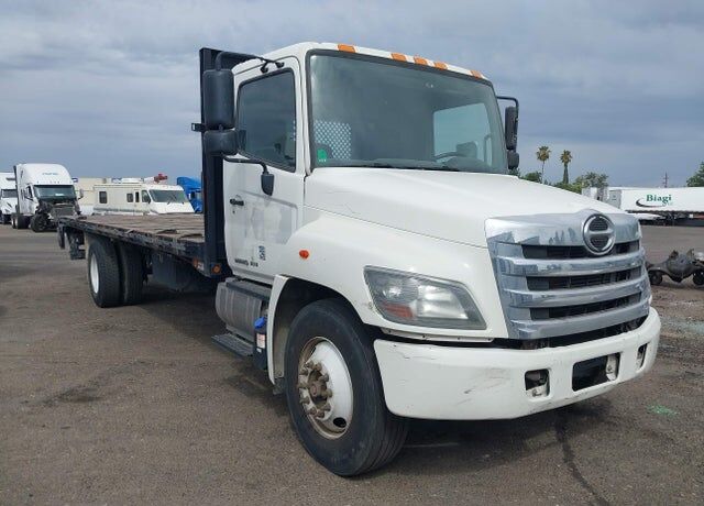 2015 HINO Conventional Type Truck