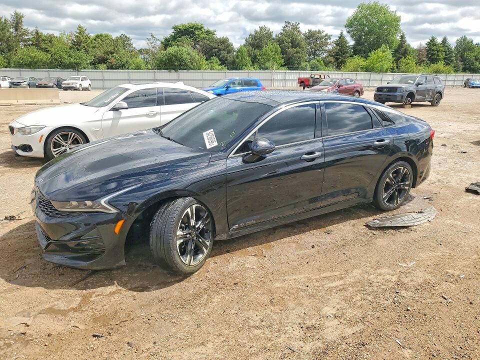 2021 KIA K5