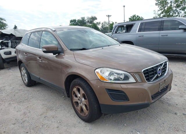 2012 VOLVO XC60