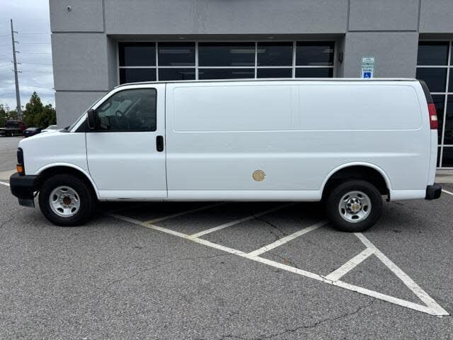 2017 CHEVROLET Express