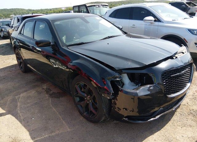 2022 CHRYSLER 300