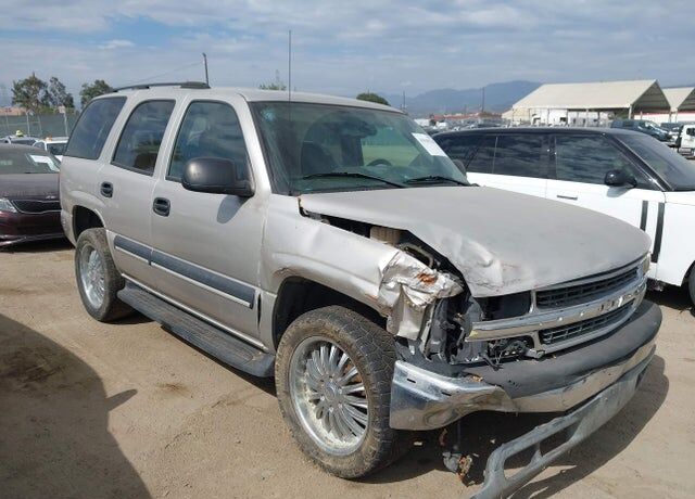 2004 CHEVROLET Tahoe