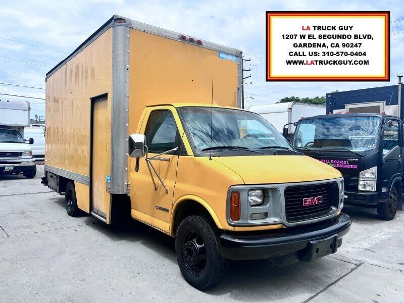 2001 GMC Savana
