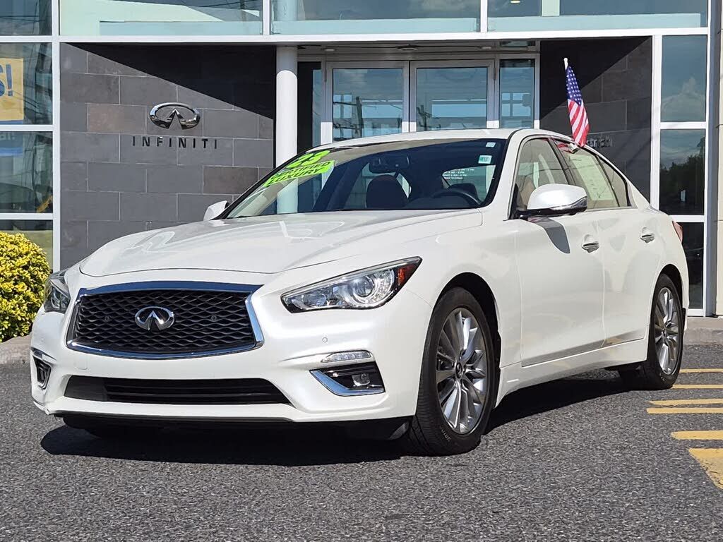 2023 INFINITI Q50