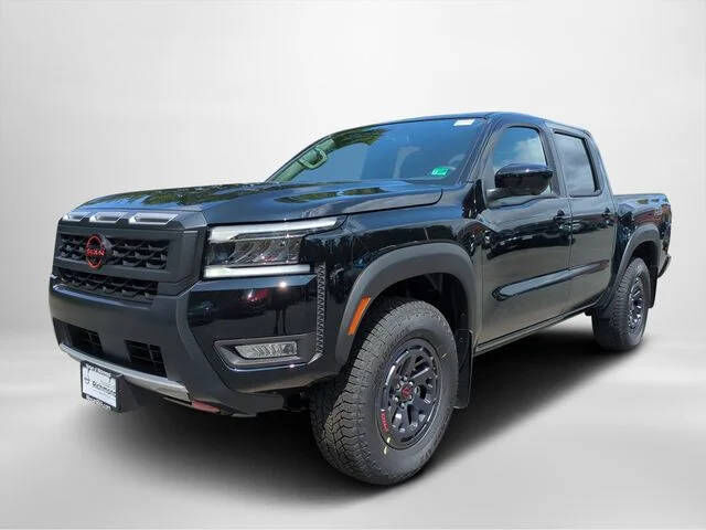 2025 NISSAN Frontier