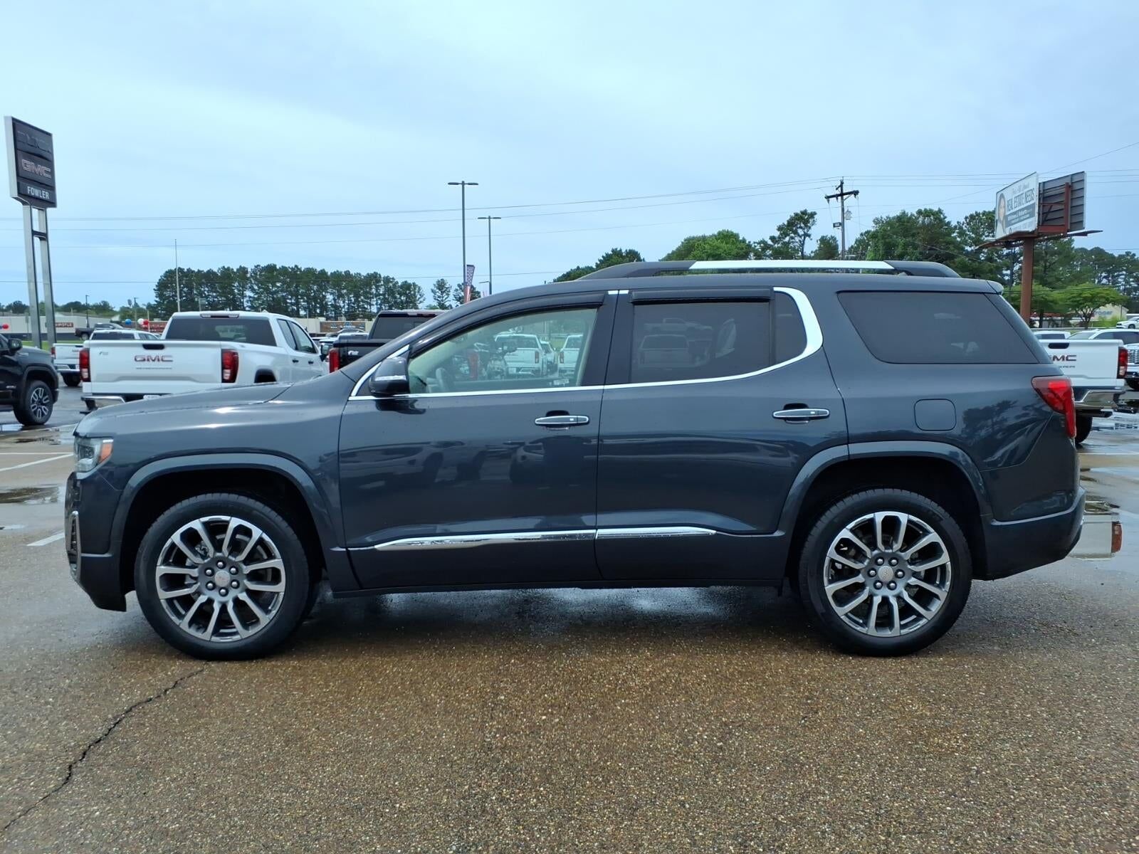 2021 GMC Acadia