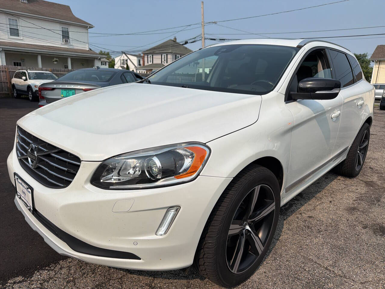 2017 VOLVO XC60