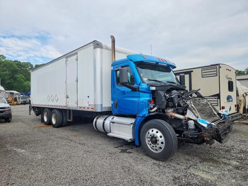 2020 FREIGHTLINER Cascadia