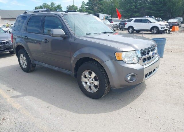 2011 FORD Escape