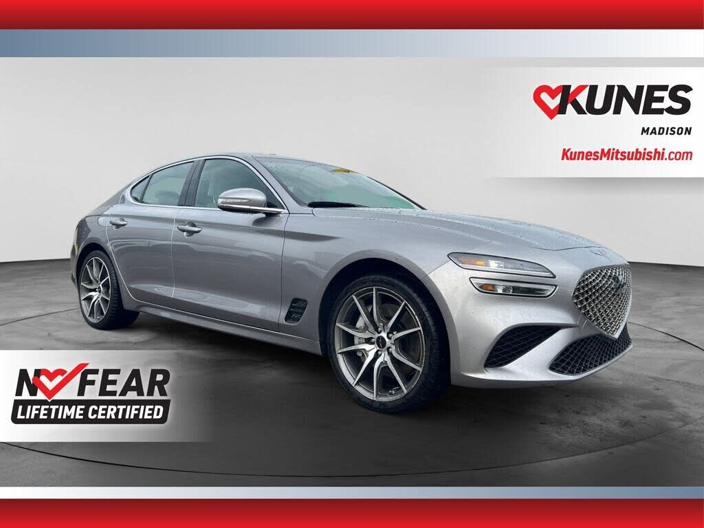 2025 GENESIS G70