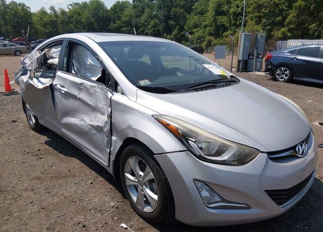 2016 HYUNDAI Elantra