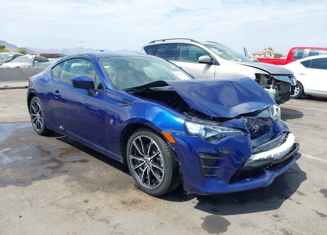 2017 TOYOTA 86