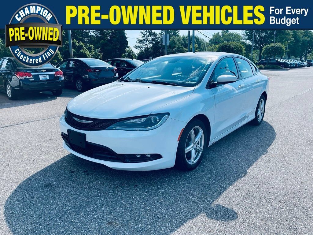 2016 CHRYSLER 200