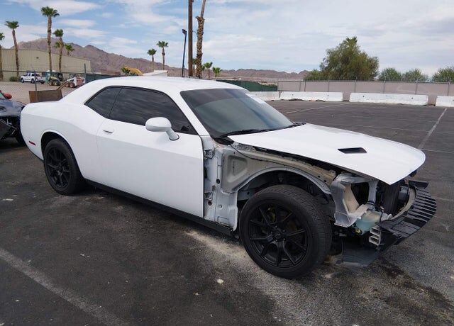 2015 DODGE Challenger