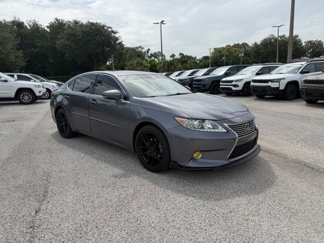 2013 LEXUS ES