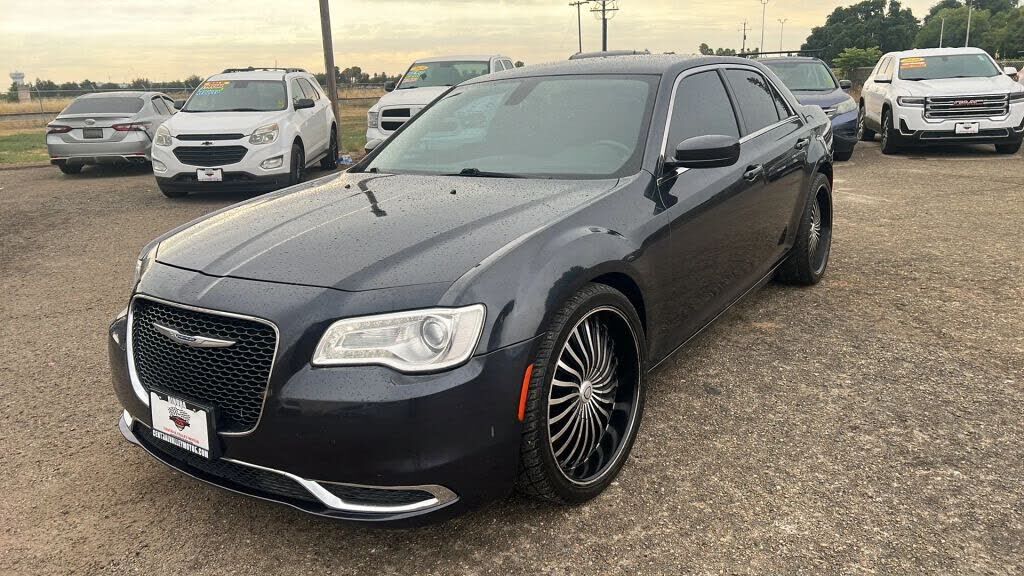 2015 CHRYSLER 300