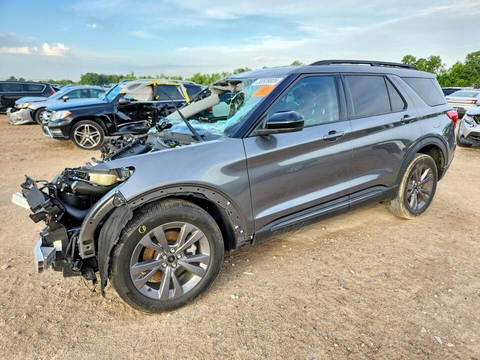 2023 FORD Explorer