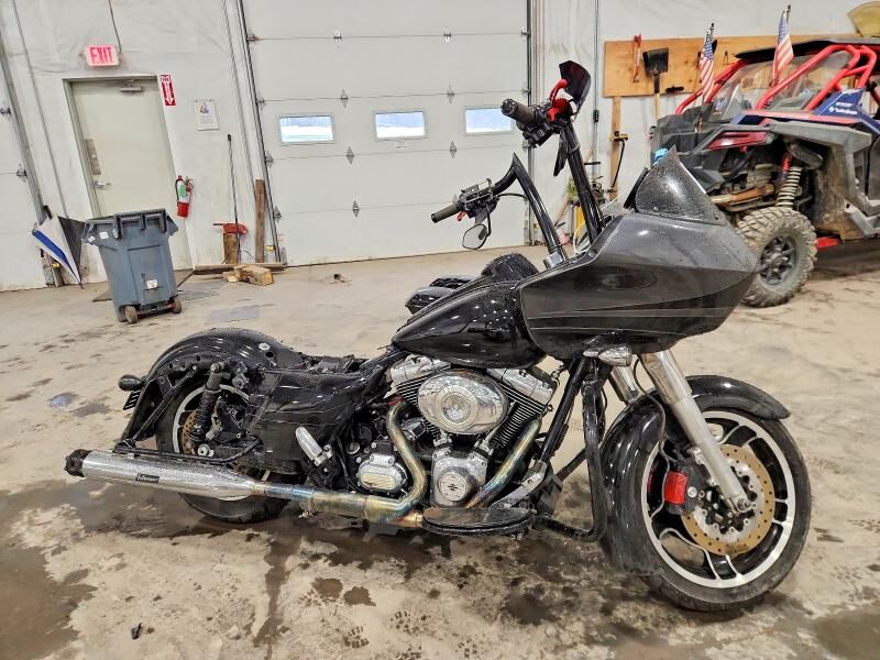 2012 HARLEY DAVIDSON Road Glide Custom 103