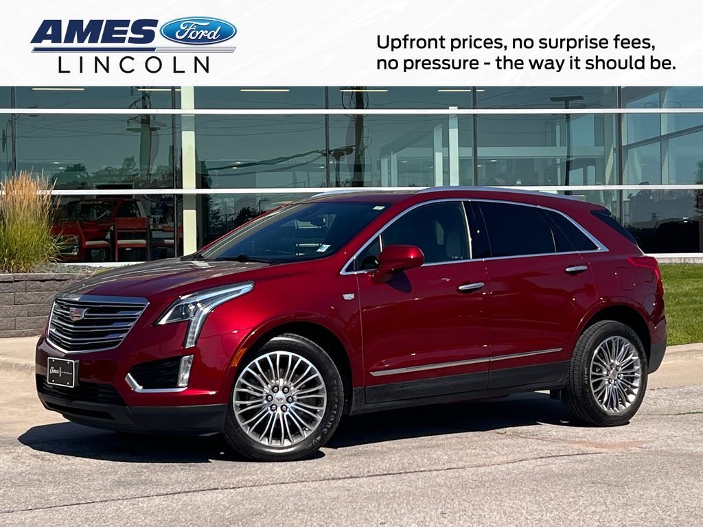2017 CADILLAC XT5