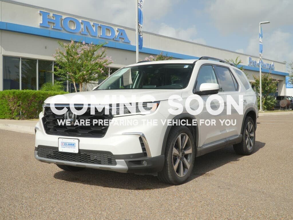 2023 HONDA Pilot