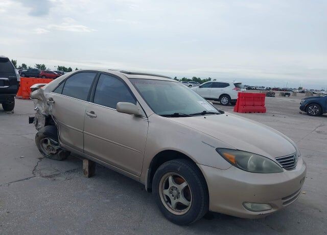 2003 TOYOTA Camry