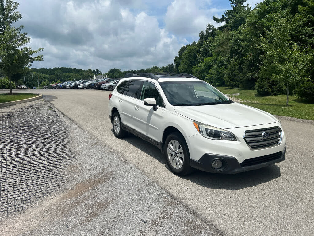 2016 SUBARU Outback