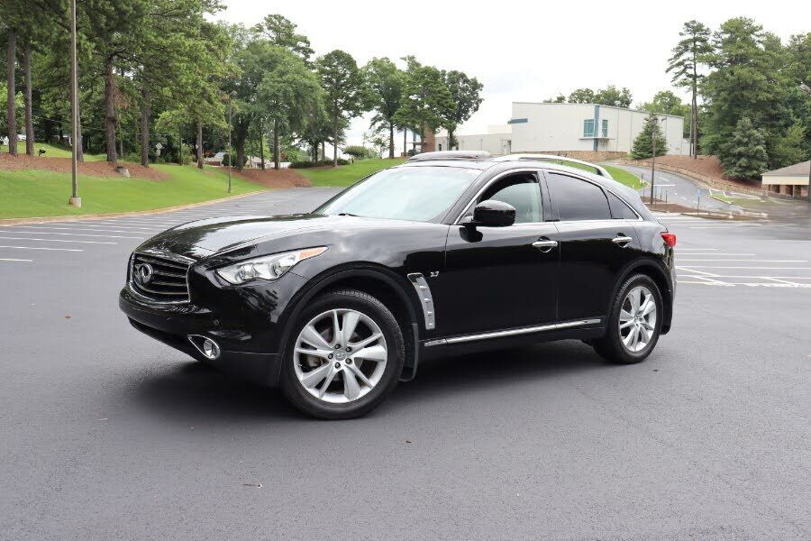 2015 INFINITI QX70