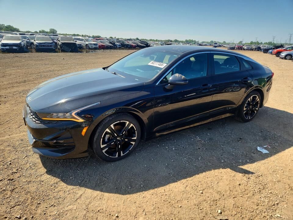 2022 KIA K5