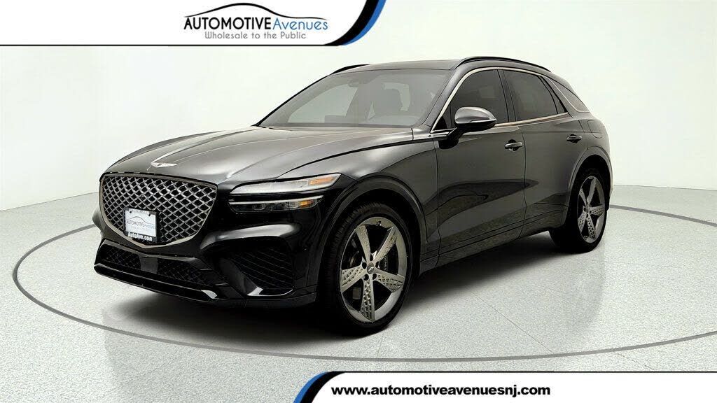2025 GENESIS GV70