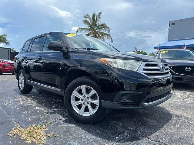 2011 TOYOTA Highlander