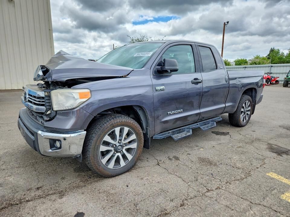 2017 TOYOTA Tundra