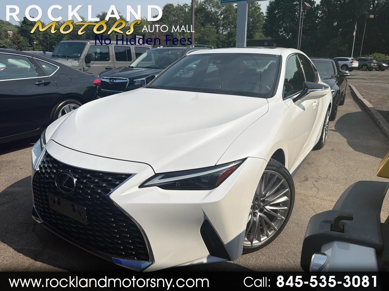2023 LEXUS IS