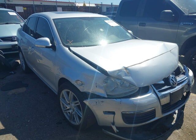 2006 VOLKSWAGEN Jetta