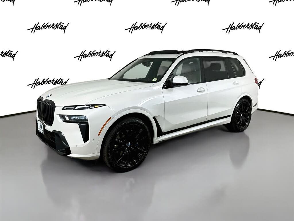 2023 BMW X7